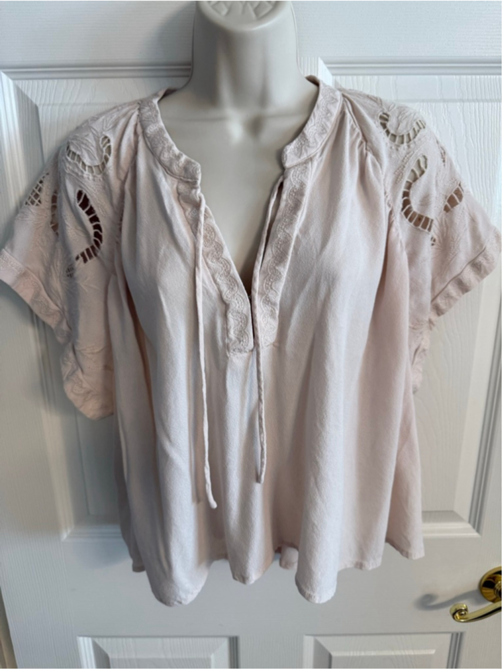 ASTR the Label Aya Top ecru size Small Boho